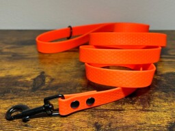 HEXA vodítko svítivě oranžová